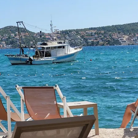 Infinitas דירה *